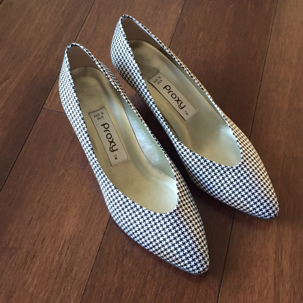 Vintage black/white gingham heels